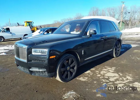 2022 Rolls-Royce Cullinan z USA, uszkodzony, nr VIN SLATV4C04NU211047
